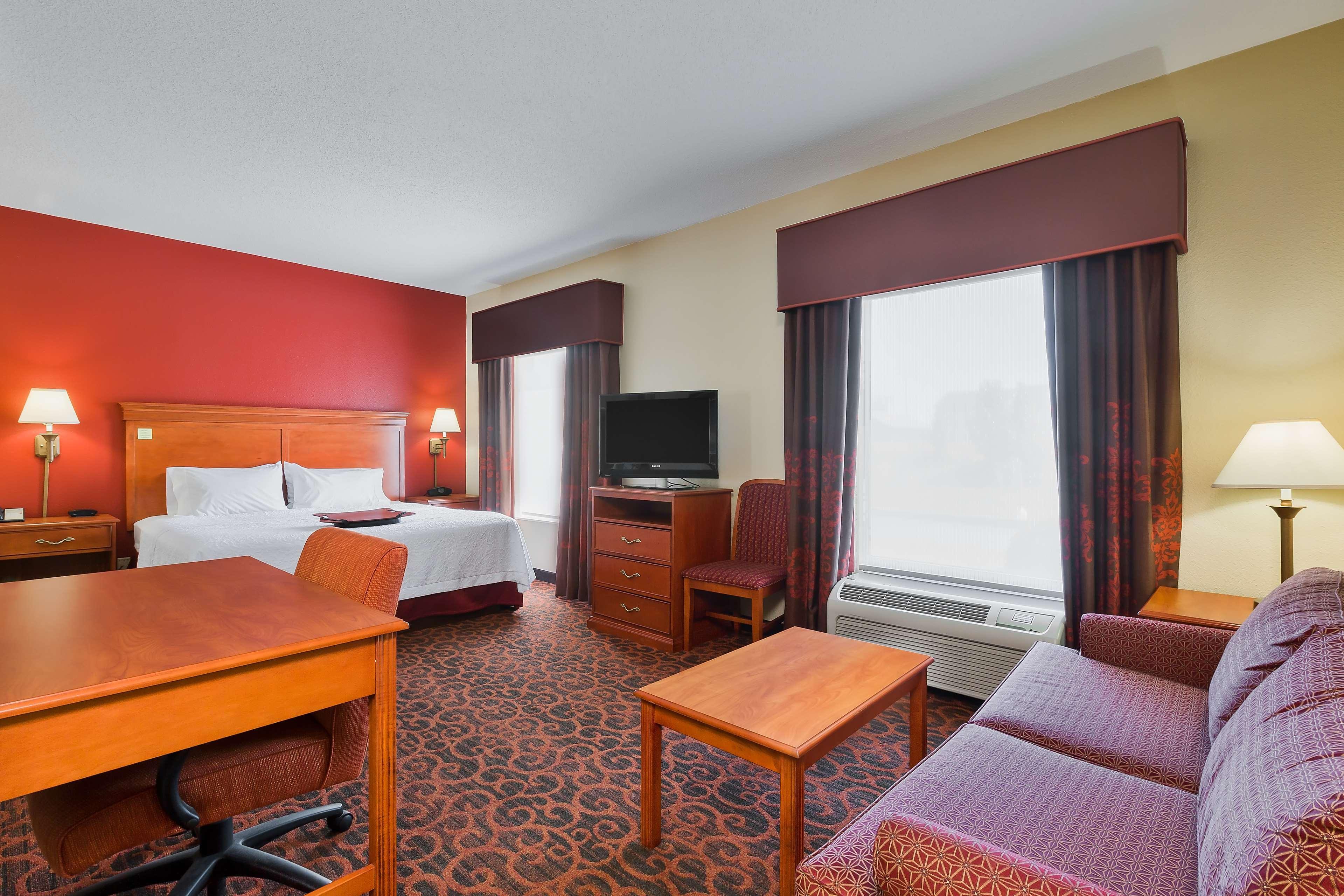 Hampton Inn Marion Bagian luar foto